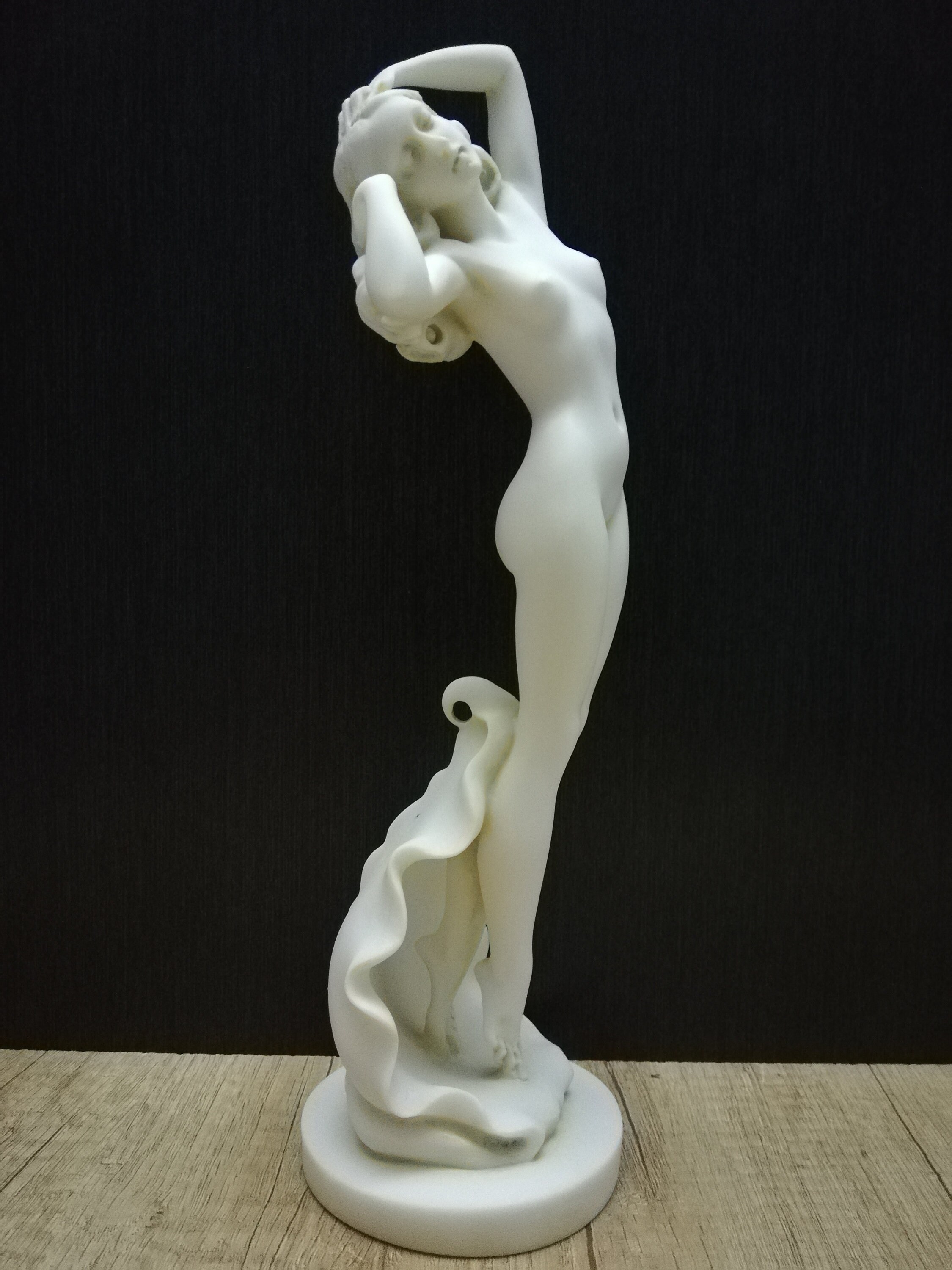 Handmade Alabaster Aphrodite Sculpture: Greek Goddess Venus Statue (12 ...