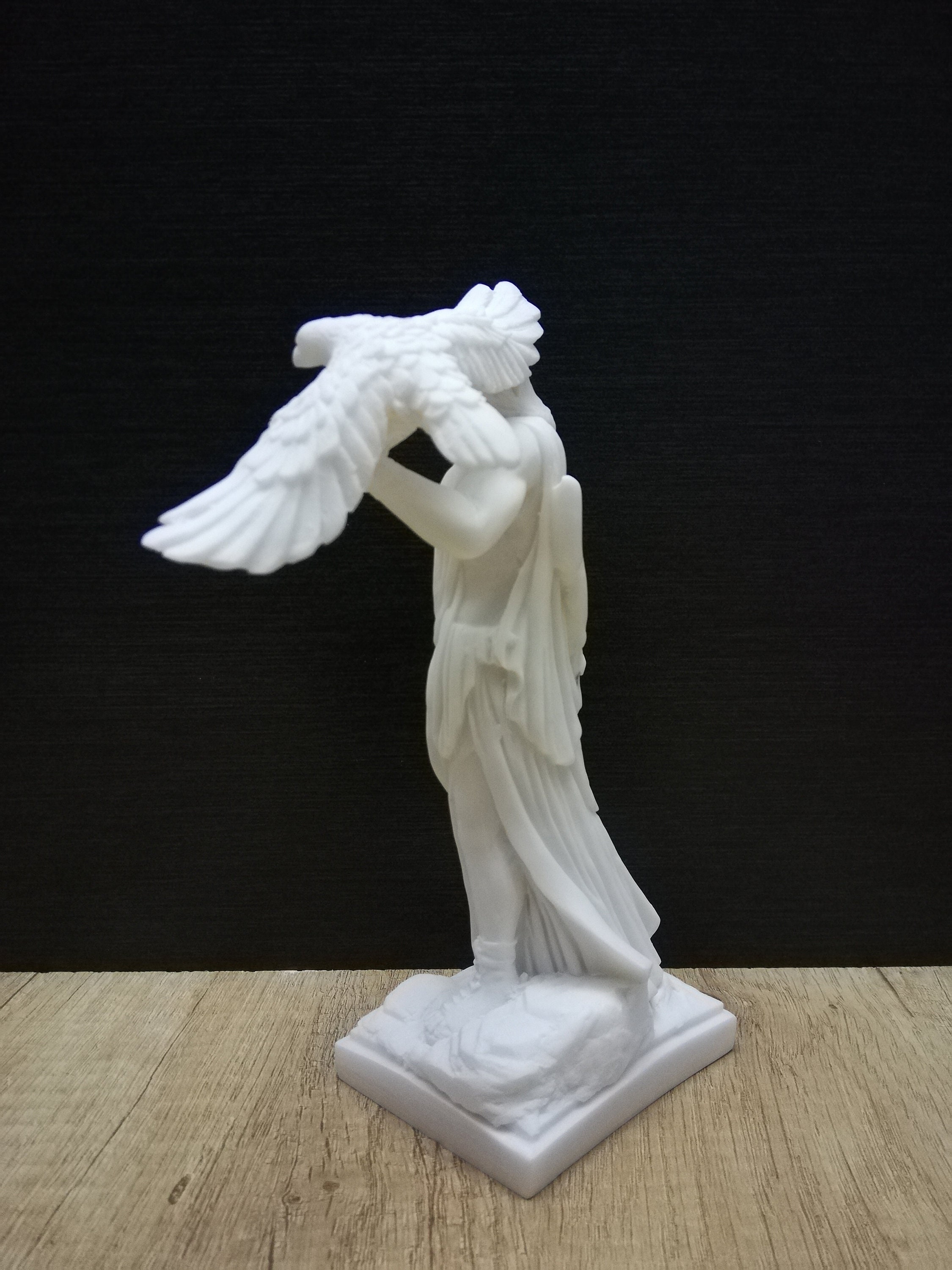 ゼウスと鷲のアラバスター彫刻 - 古代ギリシャの神の像（7.67インチ