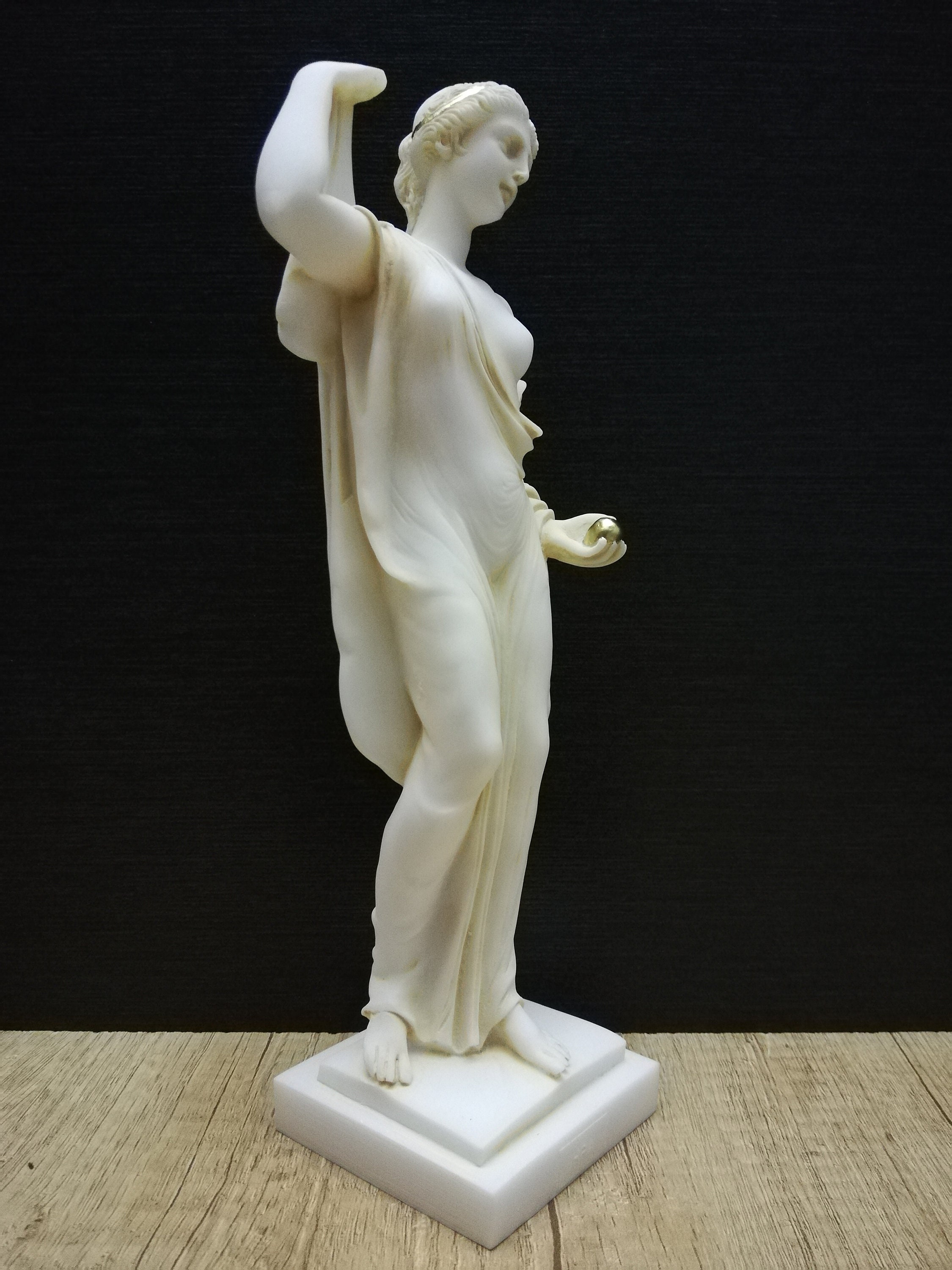 手作りアラバスター製ヘラ彫刻：ギリシャの女神像（26 cm） - Etsy 日本