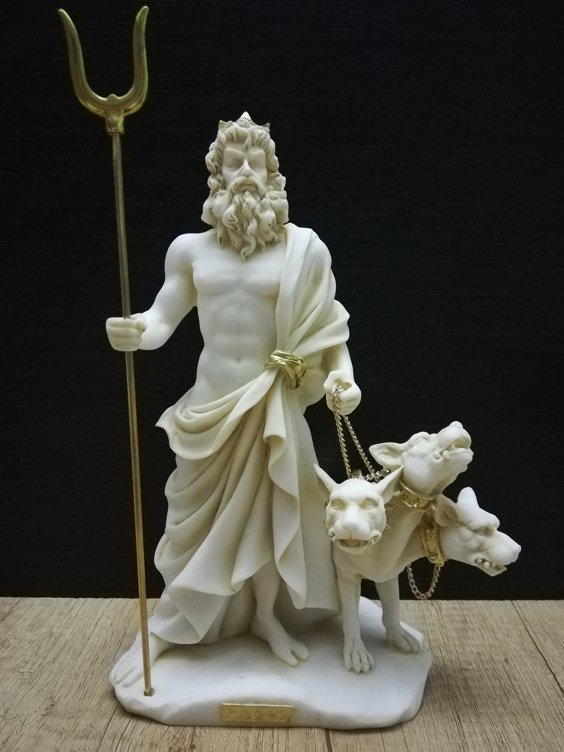 手作りアラバスター製ハデス彫刻とケルベロス - ギリシャ神話アート
