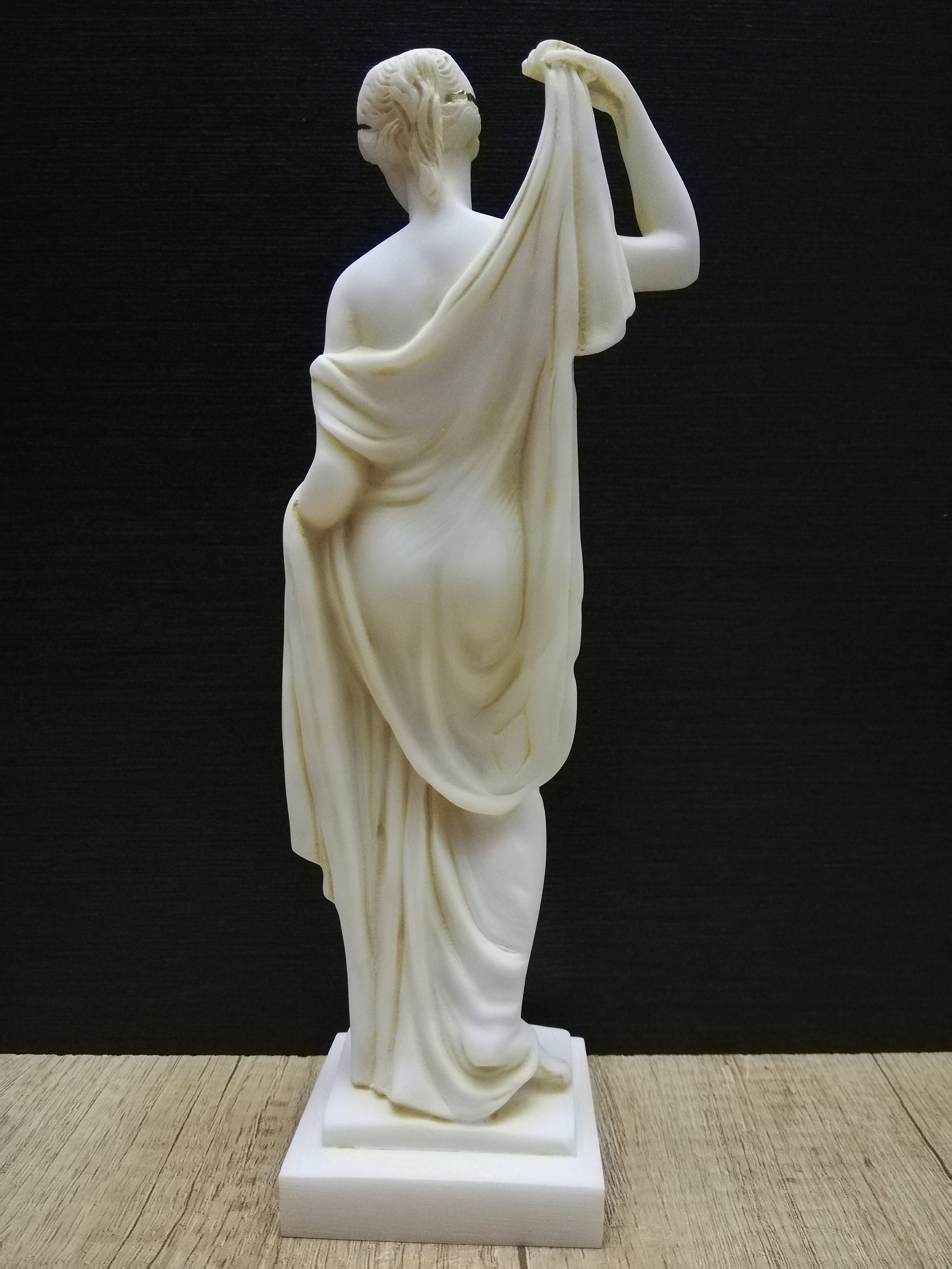 手作りアラバスター製ヘラ彫刻：ギリシャの女神像（26 cm） - Etsy 日本