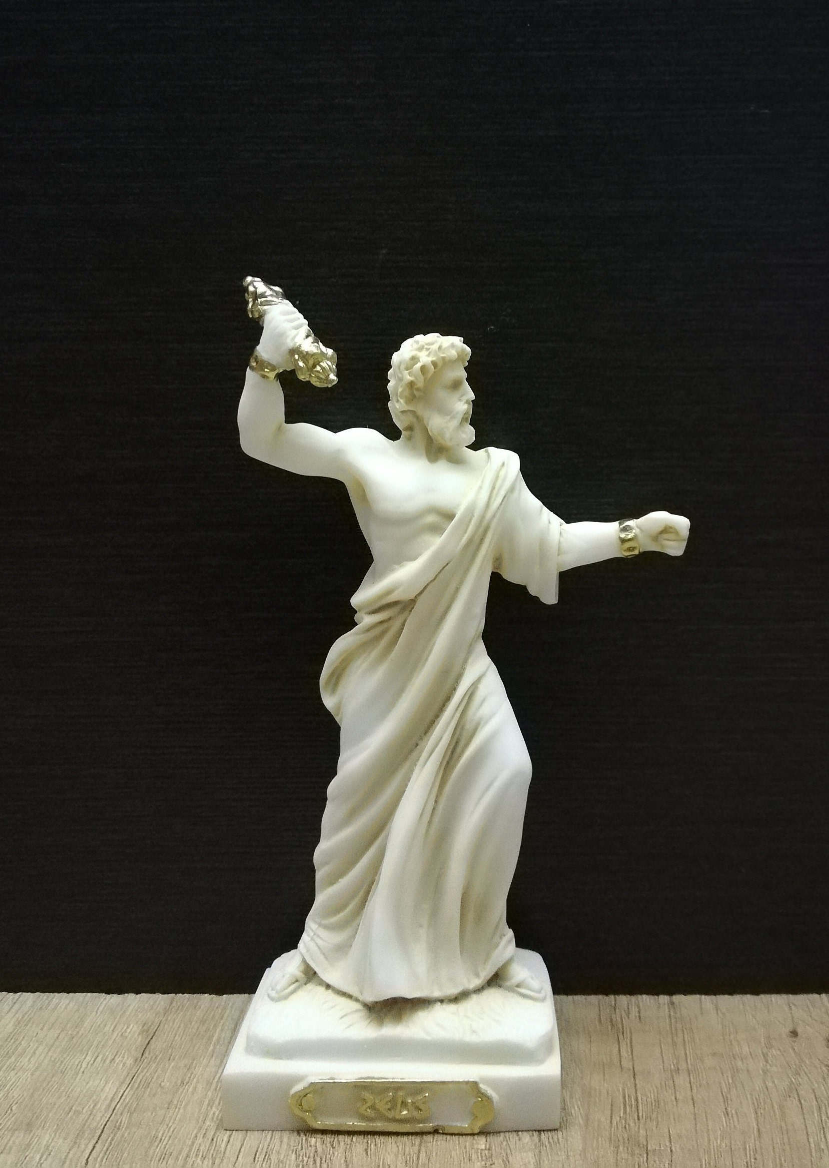 手作りアラバスターゼウス彫刻：ギリシャ神の像（16 cm） - Etsy 日本