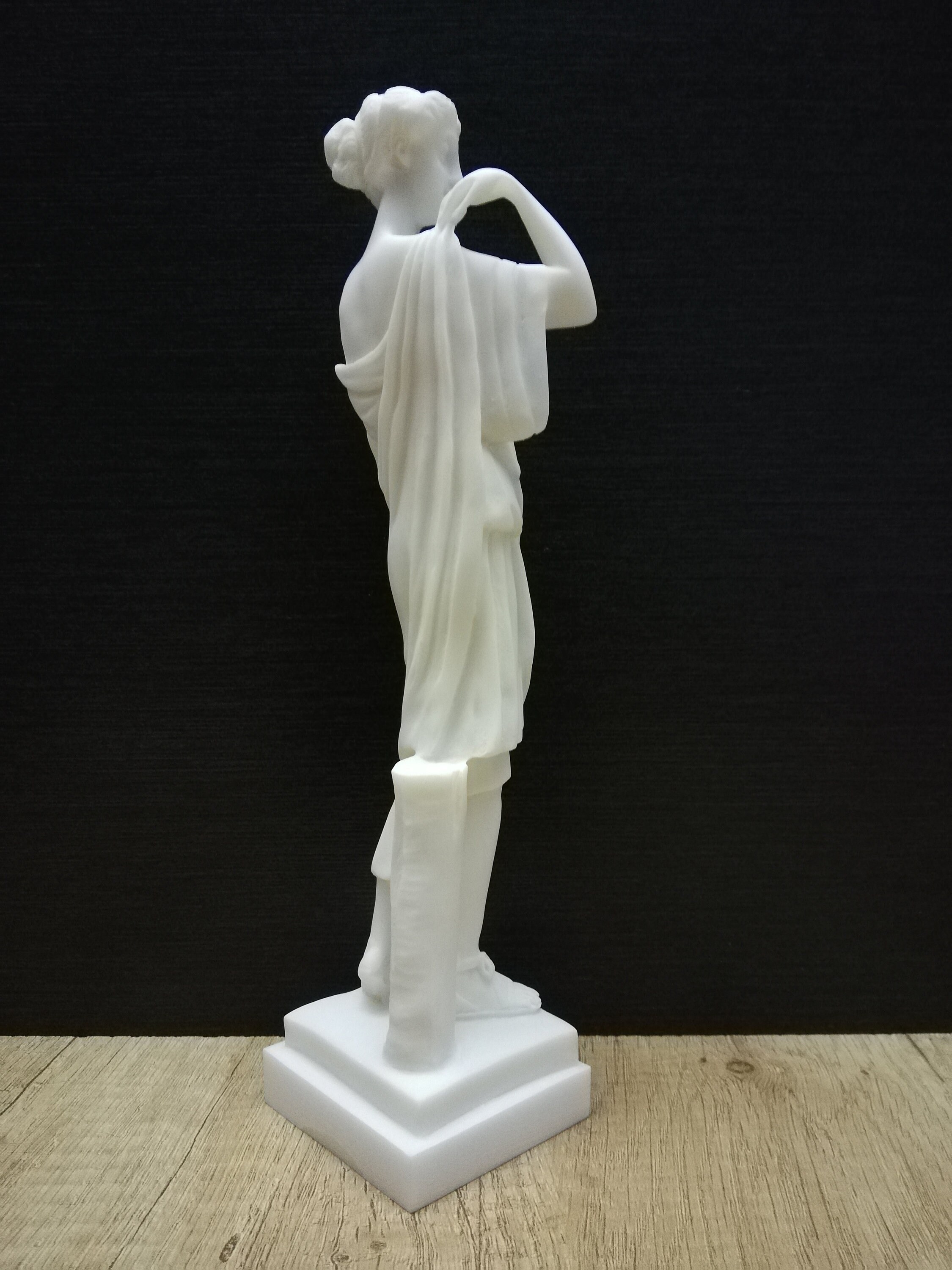 Artemis Ancient Greek Roman Goddess of the Hunt Diana 27cm | Etsy