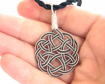 Silver Wire Knot Necklace, Dainty Celtic Knot Necklace, Love Knot Pendant, Celtic Jewelry, Celtic Pendant Necklace, Pure Silver Pendant