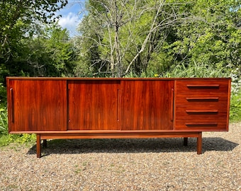 Mid-Century Modern Danish Rosewood Sideboard By Ib-Kofod Larsen Faarup Møbelfabrik With Exceptional Flaming