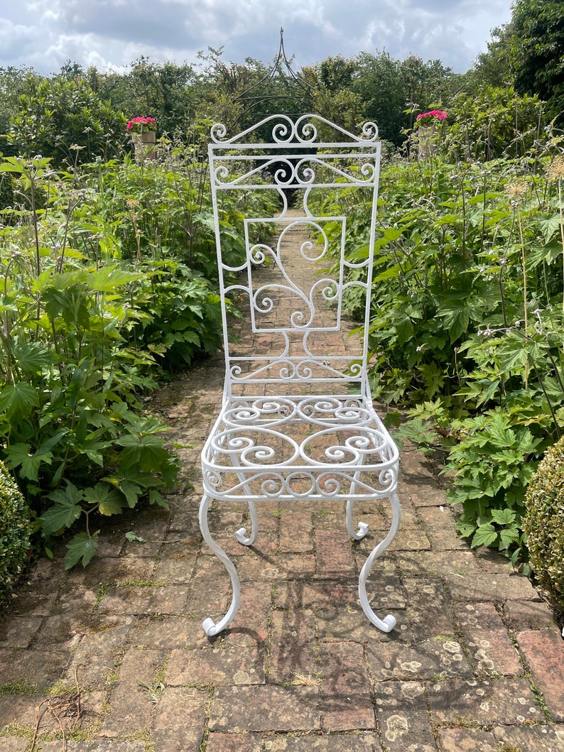 Vintage French Wrought Iron Garden/Patio/Conservatory Chairs image 5