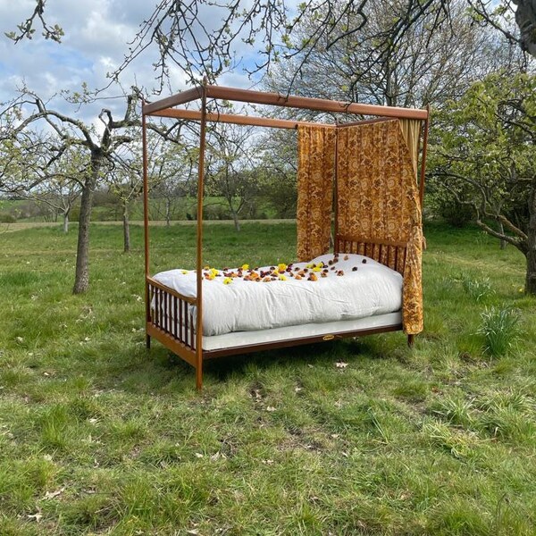 Mid Century Bed - Etsy