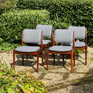 Vintage Mid Century Danish  Rosewood Dining Chairs by Arne Vodder for  Sibast Møbler 1960s - Pending A10 certificate