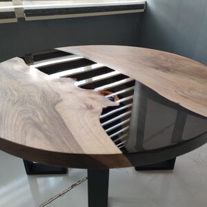 Round Epoxy Table, Round Coffee Table, Round Live Edge Coffee Table, Round Wood Table With Resin, Round Epoxy Table, Round Epoxy Table Top image 4
