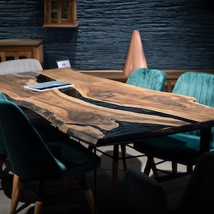 Custom River Table Epoxy Resin Coffee Table, Live Edge Epoxy River Table, Dining Room Wood Furniture, Walnut Slab Dining Table, Side Table