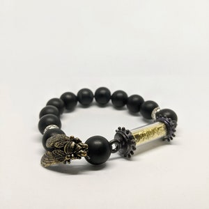 Handmade Ha Tiew (Five Lines) Thai Amulet paired with Bee Amulet bracelet - Blessed by Buddhist Monks: For Wealth, Motivation, Luck, Success