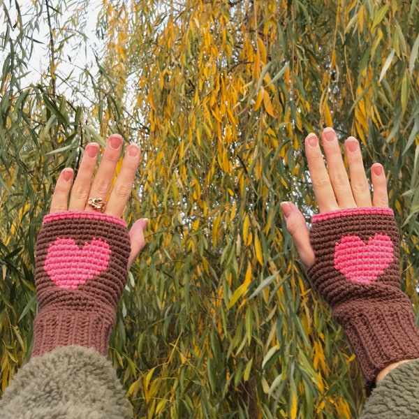 PDF Patrón de guantes sin dedos calentadores de corazones a crochet