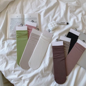 Miss June’s | Women’s | 1 pair light weight cotton socks｜Daily | Natural | Soft | Solid color | Gift Idea | Casual | Stylish | Comfortable