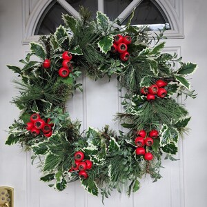 Winter Wreath Front Door Christmas Wreath Red Berry Holly Christmas Wreath Christmas Decor Traditional Christmas Wreath Housewarming Gift