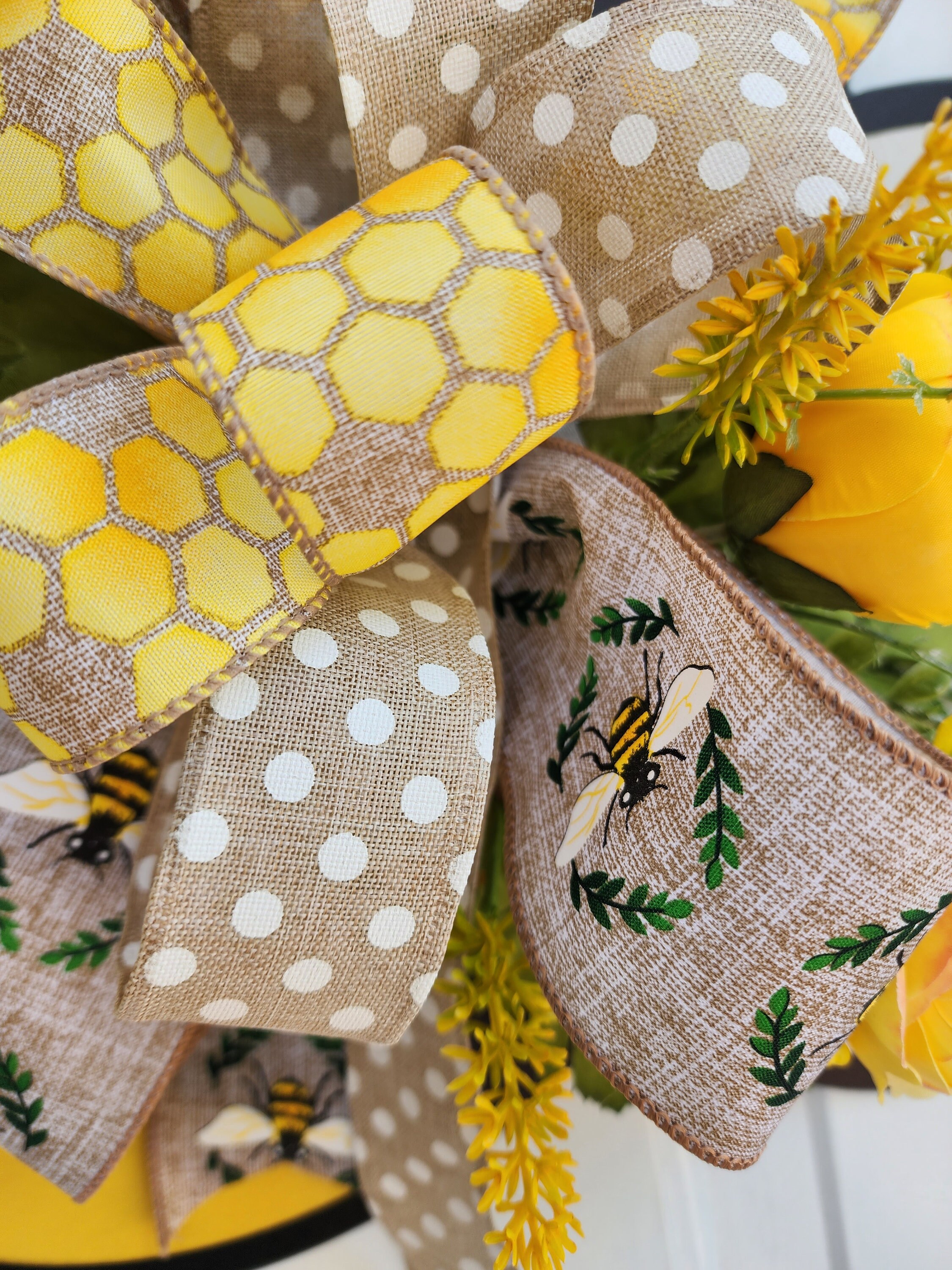 Front Door Hanger Decor Bee Door Hanger Bee Wreath for Front Door Door