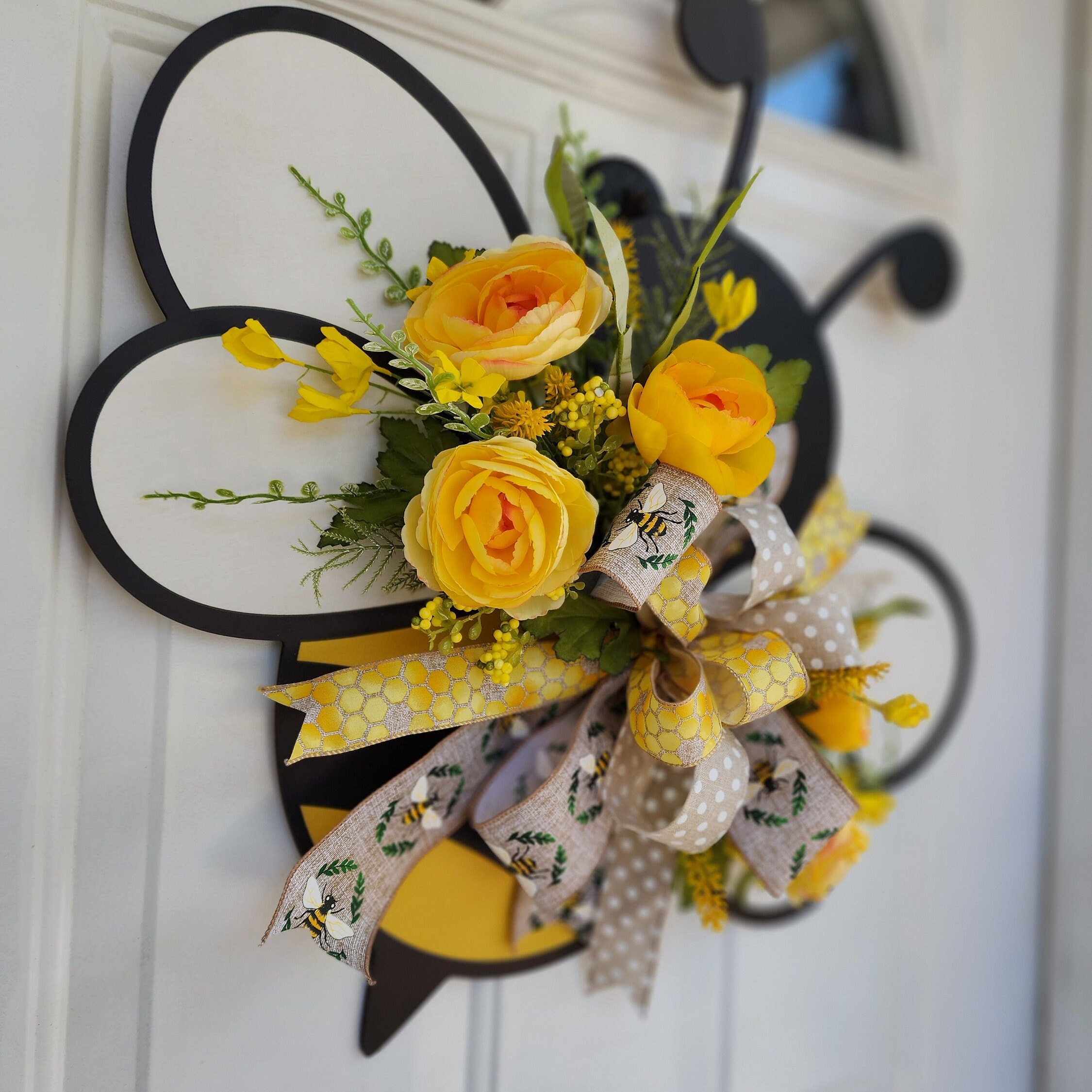 Front Door Hanger Decor Bee Door Hanger Bee Wreath for Front Door Door