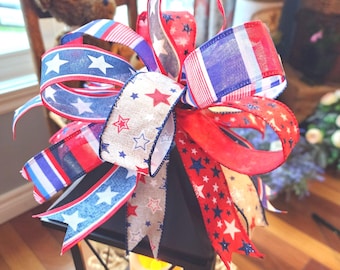 Patriotic Wreath Bow Red White Blue Wired Ribbon Decor