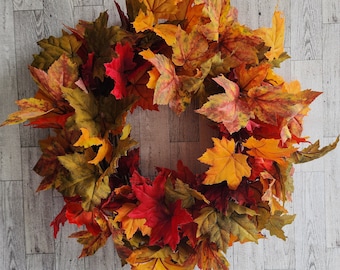 Fall Foliage Maple Leaf Wreath For Front Door Fall Wreath Artificial Leaf Wreath Housewarming Gift Autumn Hostess Gift Thanksgiving Wreath