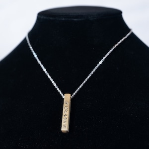 Collar con colgante de latón Aurebesh personalizado – Star Wars estampado a mano