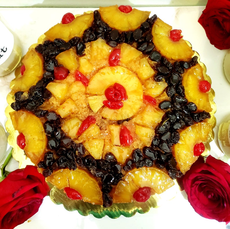 Pineapple upside down cake image 1