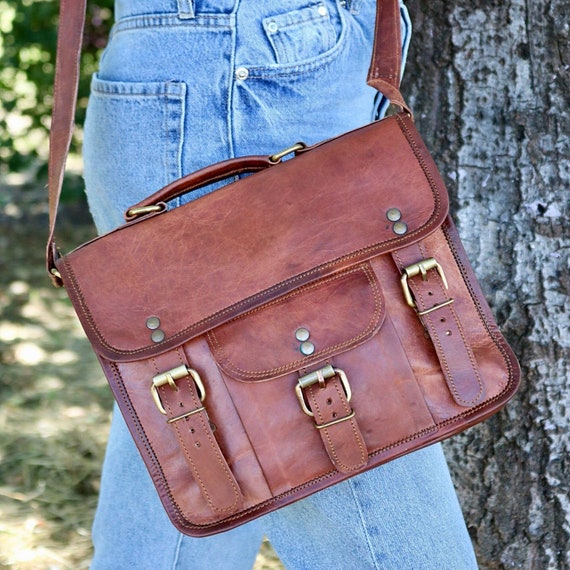 LEATHER SATCHEL VINTAGE style, medium size