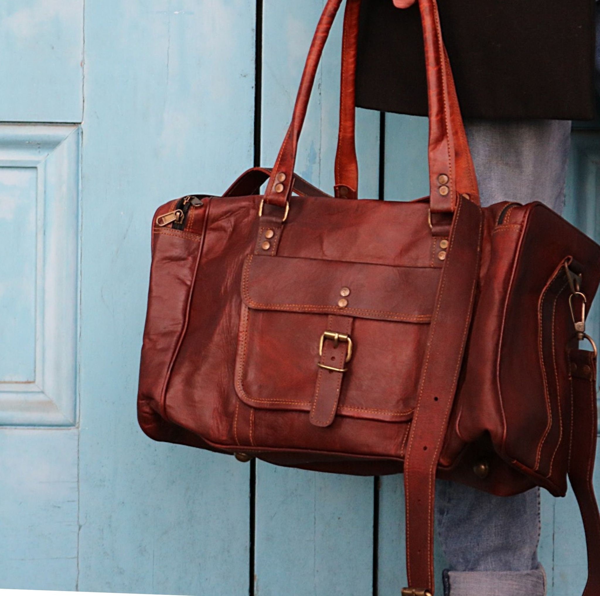 LEATHER HOLDALL/DUFFEL bag, travel, sports..