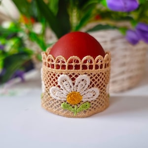 FSL Easter Egg Holder Machine Embroidery Design. Free Standing Lace.