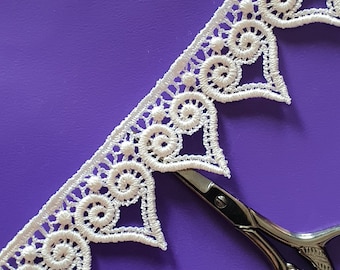 Renda. Lindo arquivo de bordado à máquina com design de renda independente (FSL). Bordas de renda Taj.