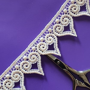 Lace. Beautiful Free Standing Lace (FSL) Machine Embroidery Design File. Taj Lace Borders