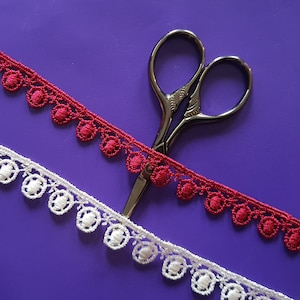 Border Lace - Free Standing Lace (FSL) Machine Embroidery Design - Taj Lace Borders