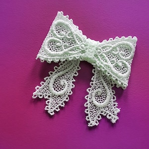 FSL Bow With Hearts 3D Machine Embroidery Design. Free Standing Lace.