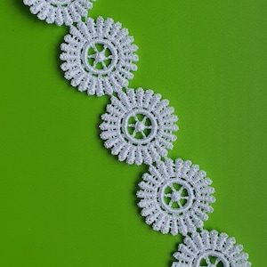Lace - Taj Lace Borders - beautiful free standing lace flower machine Embroidery design