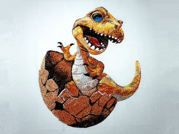 機械刺繍の卵を持つ赤ちゃん恐竜。機械刺繍デザイン。 6つのサイズ