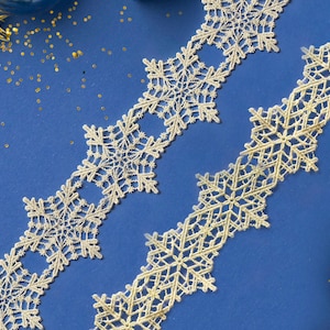 Set of Twos Winter FSL Borders. Christmas Ornament, Machine Embroidery Designs, Freestanding Lace