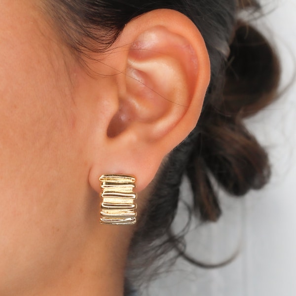 18K Gold Filled Vintage Tubogas Stud Earrings, Vintage Ribbed Earrings, Chunky Ribbed Earrings,