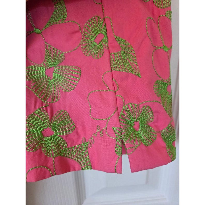 Pantalon vintage Lilly Pulitzer court brodé taille 0 rose vert doublé image 4