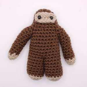 Big Foot Crochet Pattern No Sew // Digital PDF for Crocheters // UK and