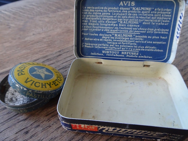 Boîtes anciennes cachets Kalmine et pastilles Vichy-étoiles Vintage tin boxes Boîtes métalliques de collection image 4