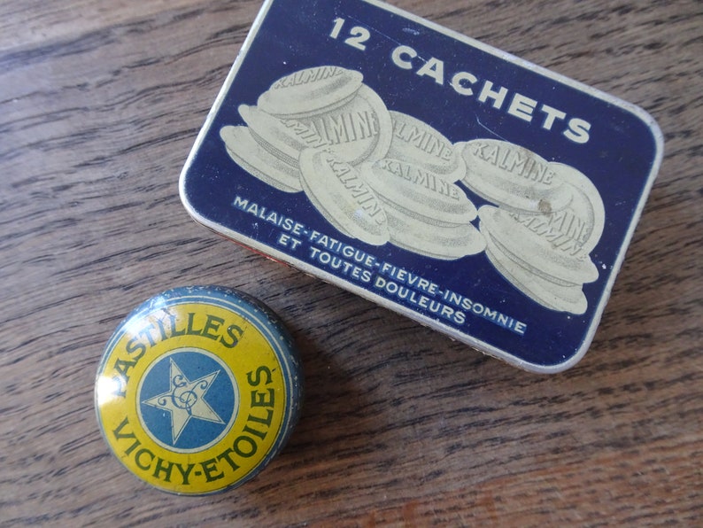 Boîtes anciennes cachets Kalmine et pastilles Vichy-étoiles Vintage tin boxes Boîtes métalliques de collection image 1