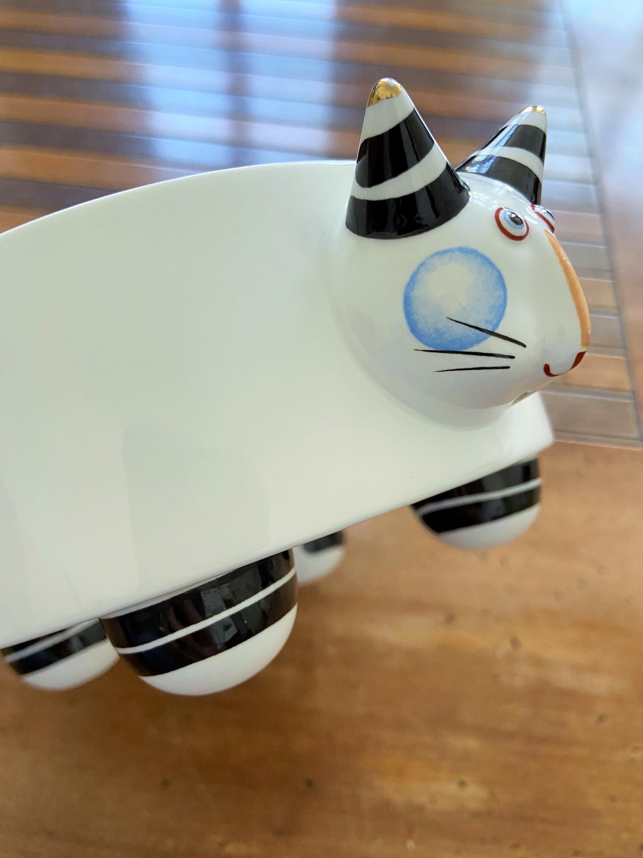 ビレロイ＆ボッホの磁器製猫の灰皿 / ローズマリー・ベネディクトの