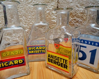 Ensemble de 4 carafes vintages publicitaires de bistrot / French vintage Jugs of water / Carafes Ricard, Anisette Berger, Pastis 51