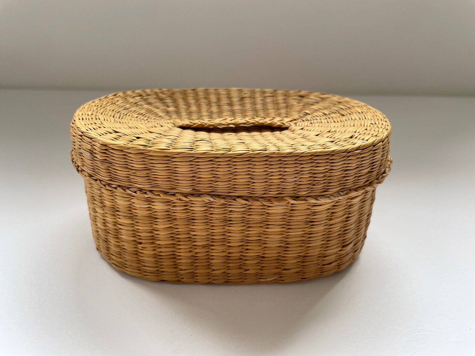 Small Oval Woven Sweetgrass Basket with lid | Etsy