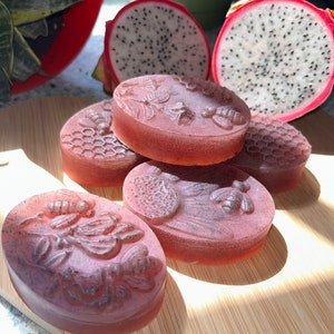 Drachenfrucht Seifenstücke