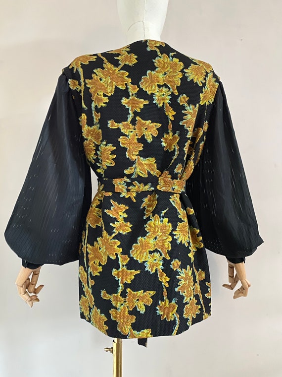 Vintage 80s black yellow floral belted jacket - 1… - image 6