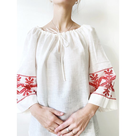 Vintage linen 1970s romanian folk blouse - vintage