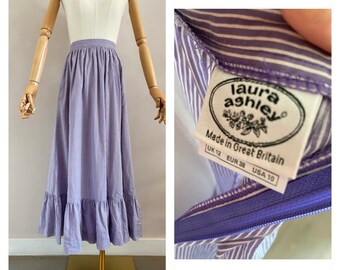 Vintage 1980 Laura Ashley falda de algodón a rayas - bata de pradera blanca púrpura de los años 80