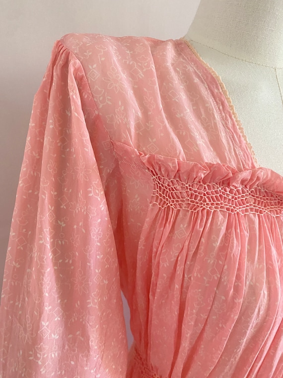 Vintage 40s 50s pink rayon silk nightgown - 1940s… - image 6