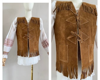 Vintage 70s suede fringe waistcoat - 1970s brown leather gilet in boho hippie style