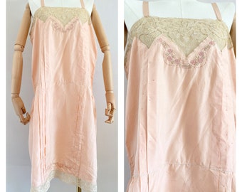 Vintage 1920 roze zijden kanten slipdress - 1920 pastel zijden nachthemd - antieke flapper jurk