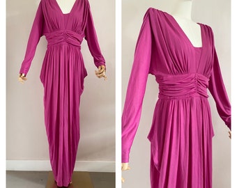 Vintage 70s fuchsia pink maxi dress with open back - 1970s purple long crepe robe size S